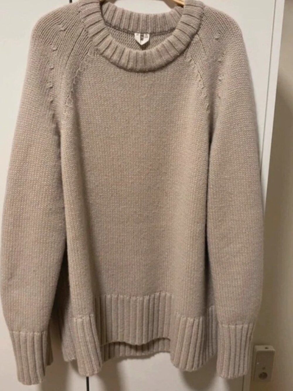 ARKET 100% Cashmere Oversized Sweater Beige Size M